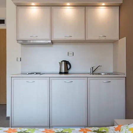 ❤studio With Kitchen & Balcony Pool View ❤rs❤